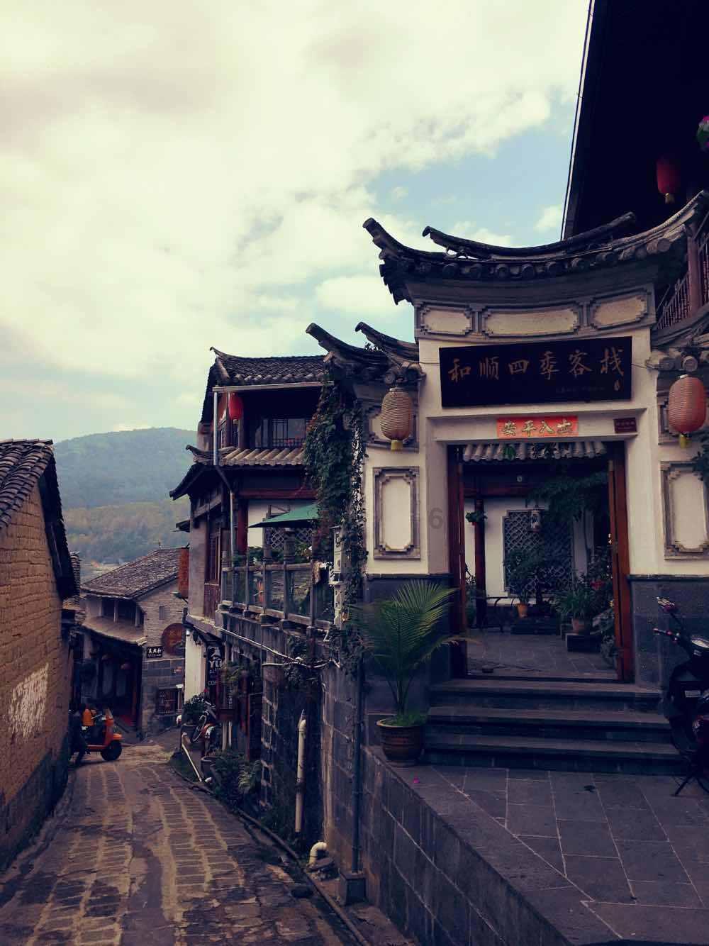 50平米光伏发电一天能发多少电?游戏画面